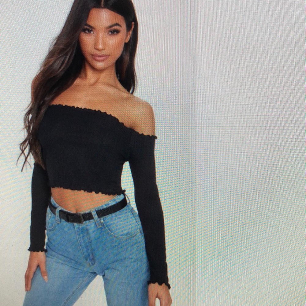 PrettyLittleThing clothing